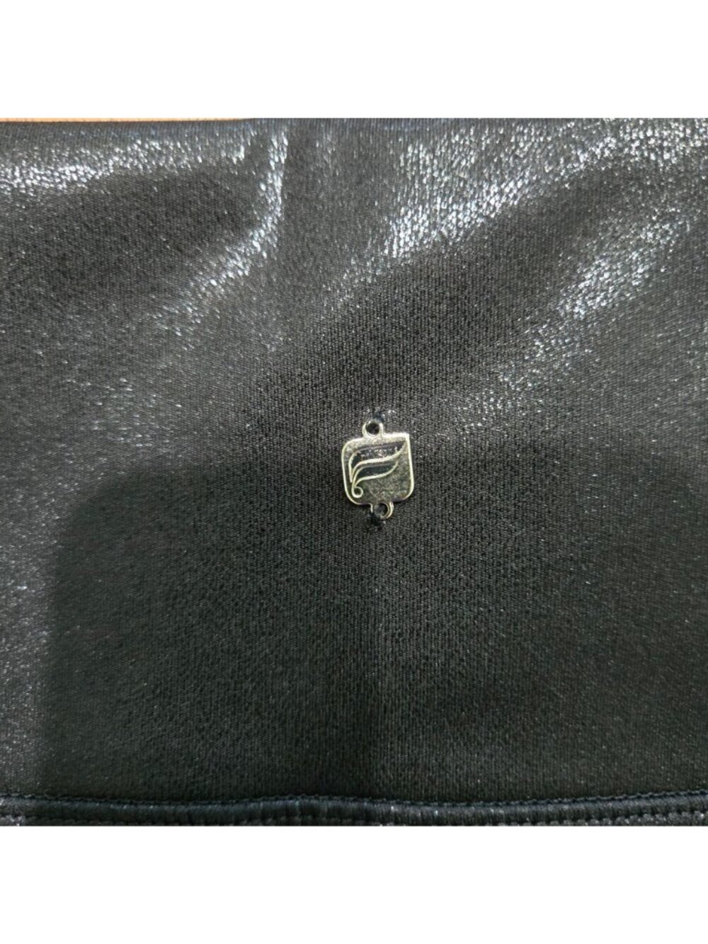 Fabletics Anywhere Motion365+ Shine High-Waisted Leggings Womens Size M (6-195) - Picture 3 of 10